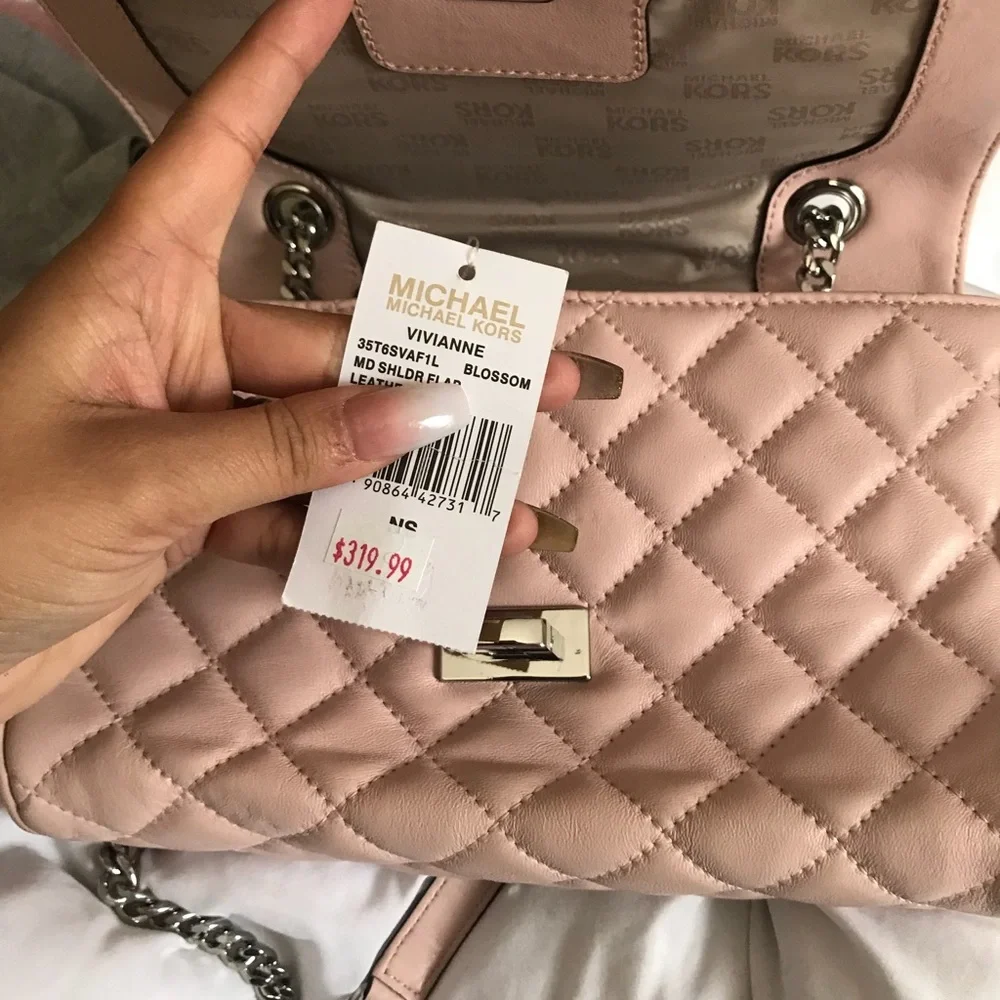 Michael Kors I’m reposting it never carried - Picture 4 of 8